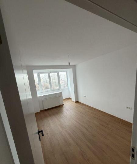 Vatra Luminoasa / et 5 /  renovat la cheie